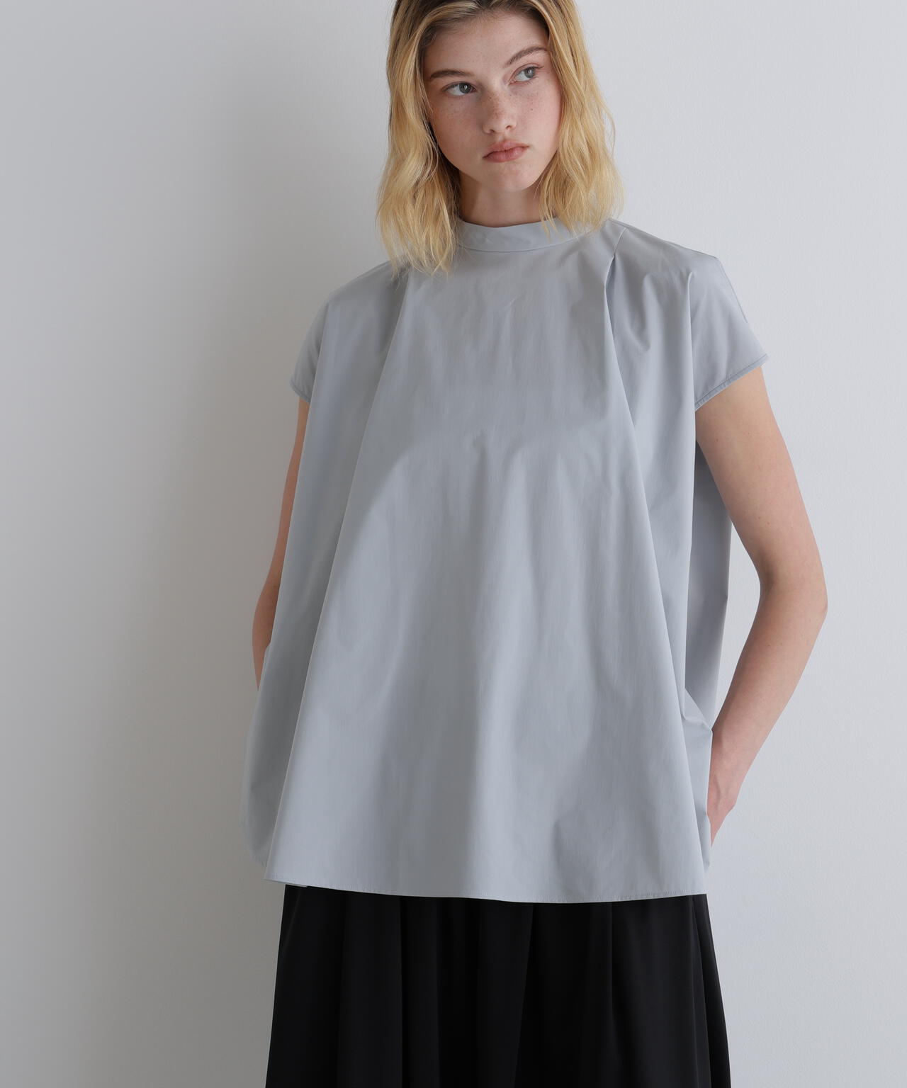 SOLOTEXノースリーブブラウス | LE PHIL（ル フィル） ｜【公式】通販