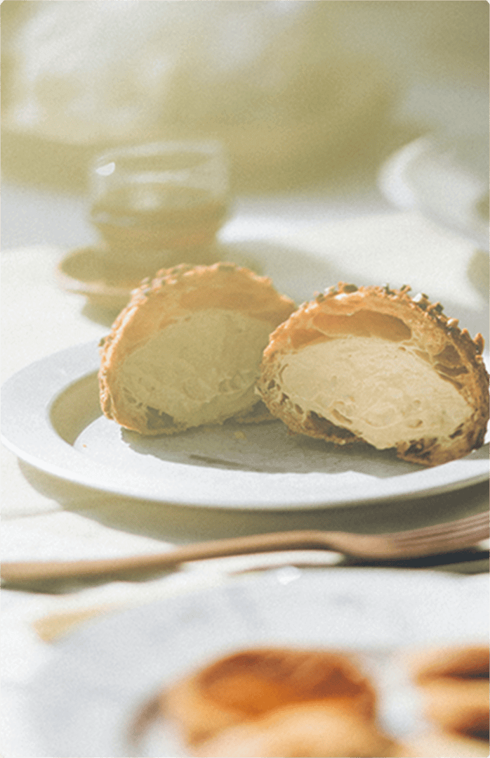 窯焼きシュークリーム / Choux à la crème | Parade - パレード伏見