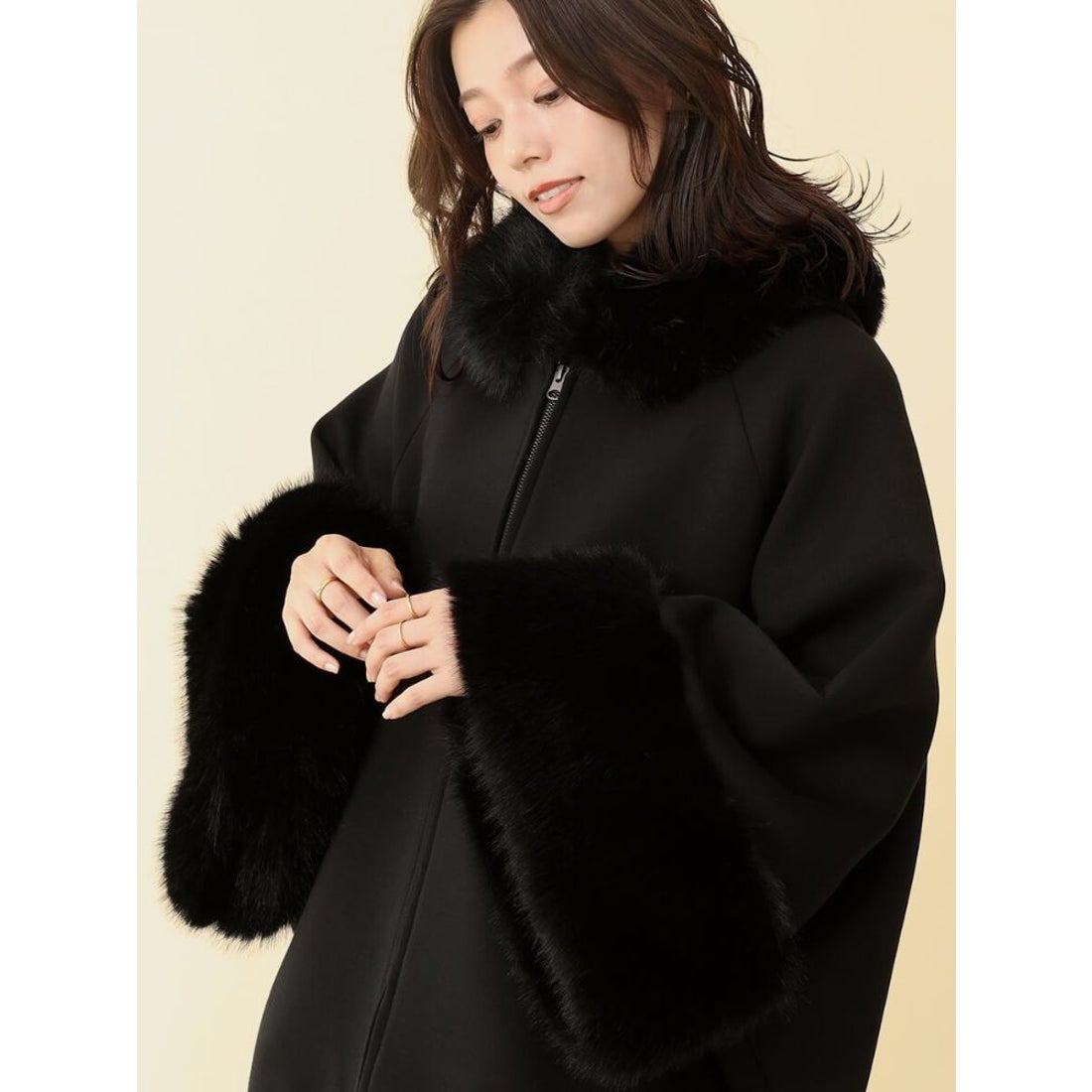 フェンネル FENNEL ファーポンチョアウター （ブラック