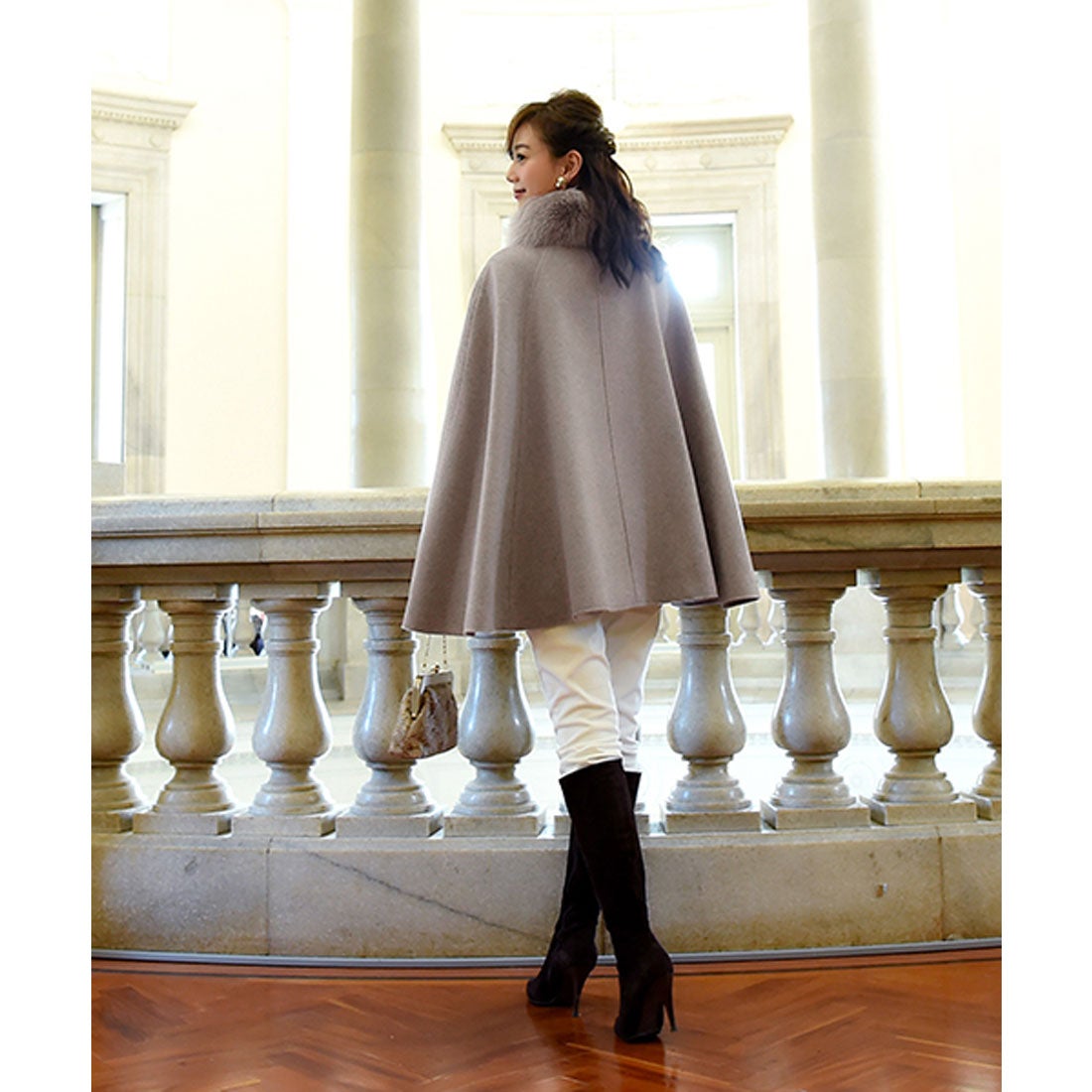 RUIRUE BOUTIQUE フォックスファー付きケープコート(7号～15号