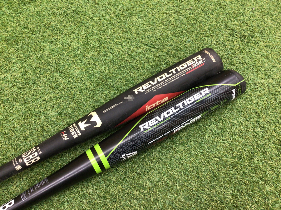 REVOLTIGER 軟式バット ブラック/グリーン REVOLTIGER 軟式バット
