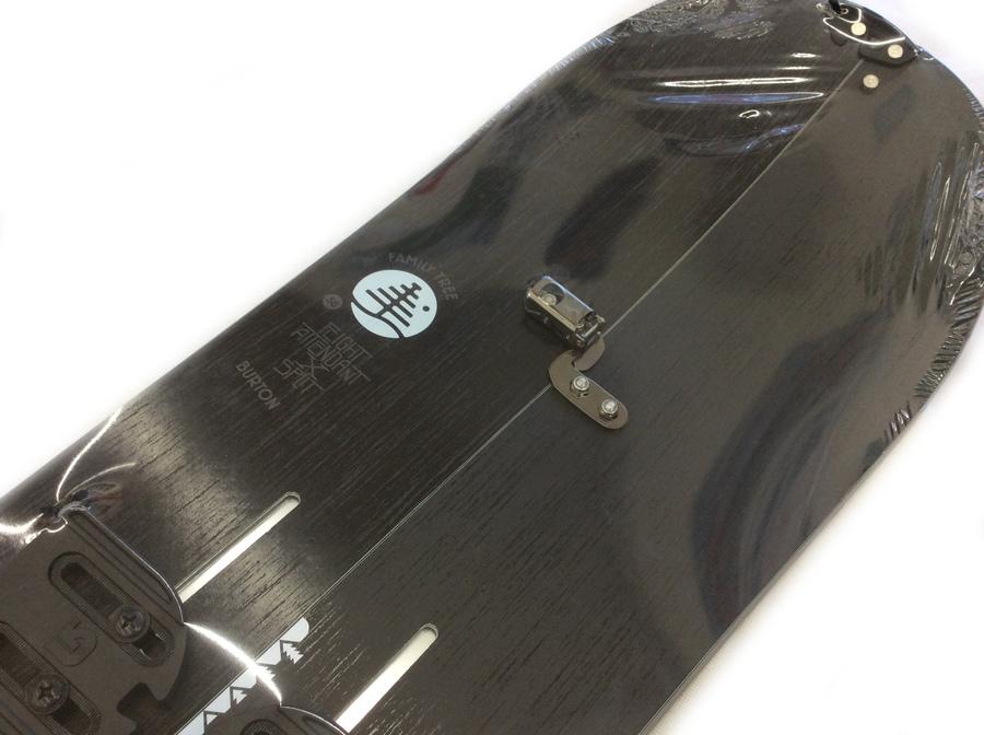 BURTONのFLIGHT ATTENDANT X SPLIT158入荷！[2019.12.31発行