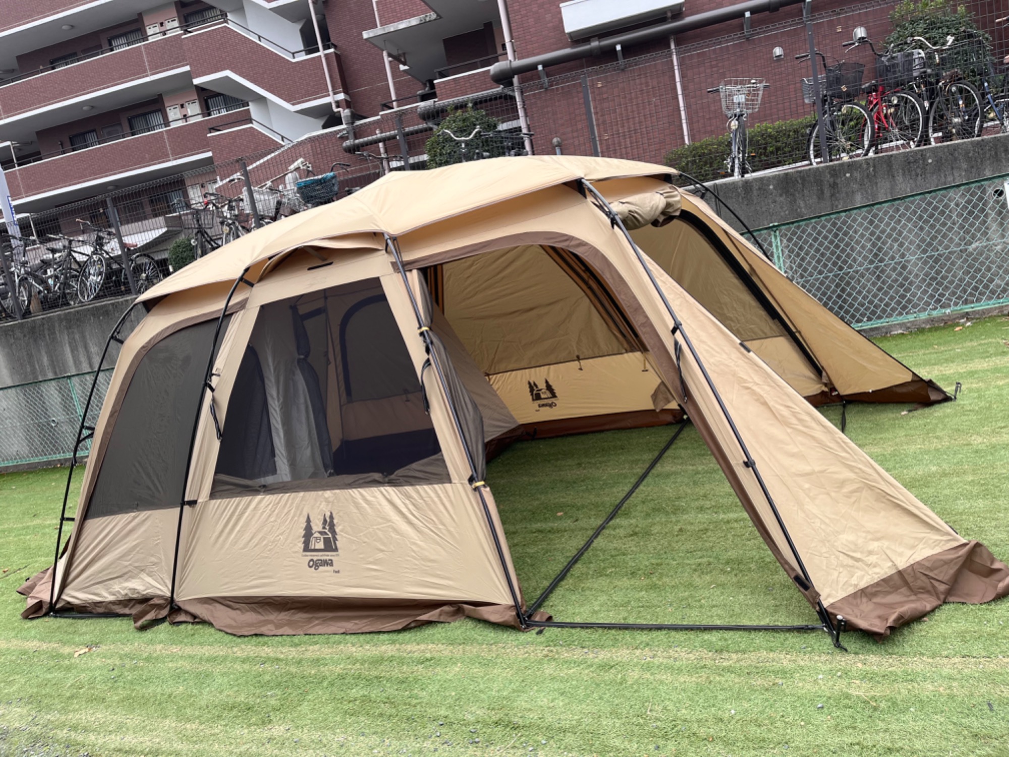 美品】オガワ ファシル 2ルームテント 1人でも設営簡単！オガワの2