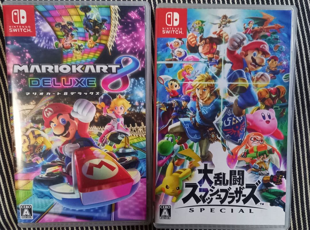 Switchソフト　大乱闘スマッシュブラザーズ、マリオカート8デラックスのセット Amazon.co.jp: マリオカート8 デラックス - Switch ＋ 大乱闘