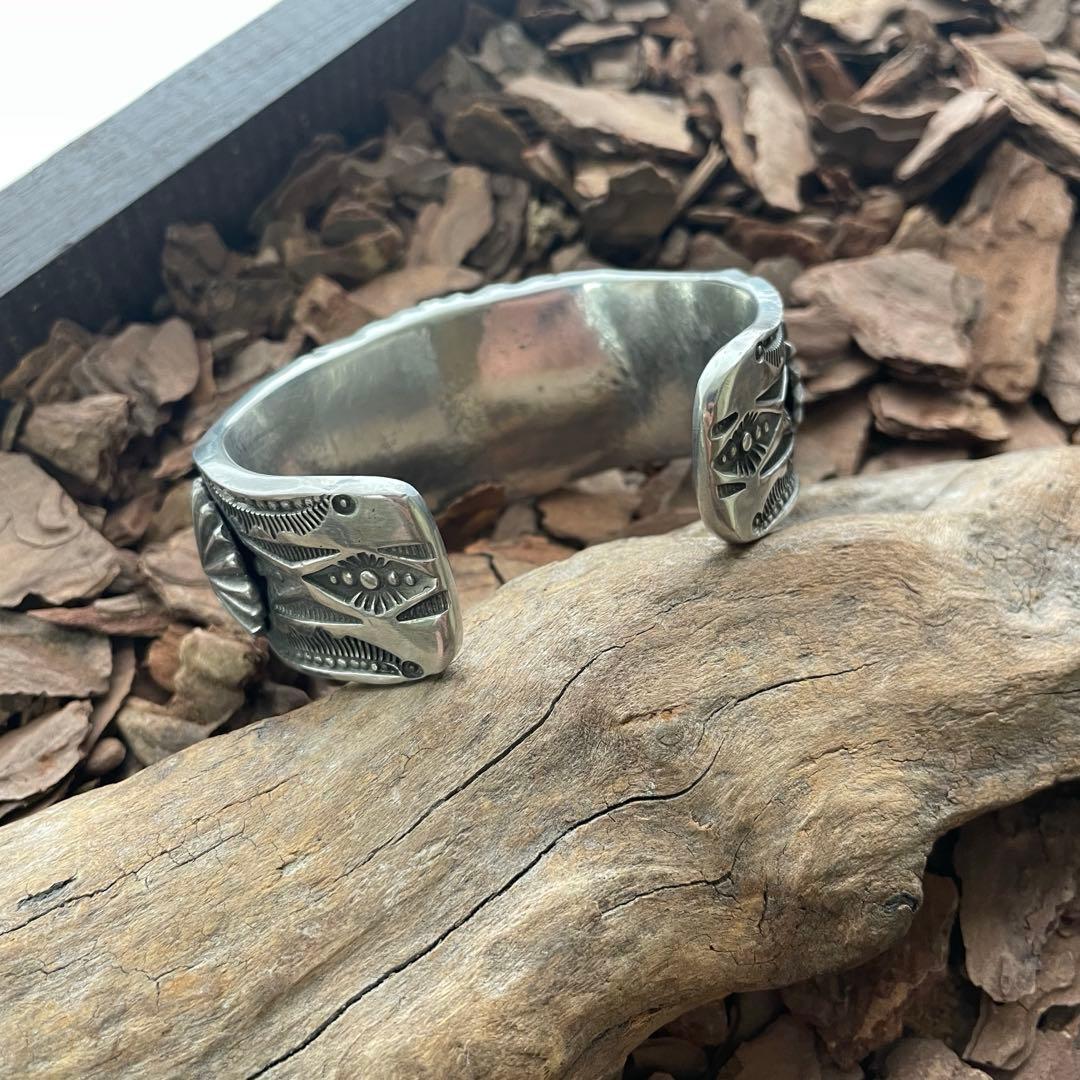 H*a様 サンバーストヘビーゲージバングル - メルカリ