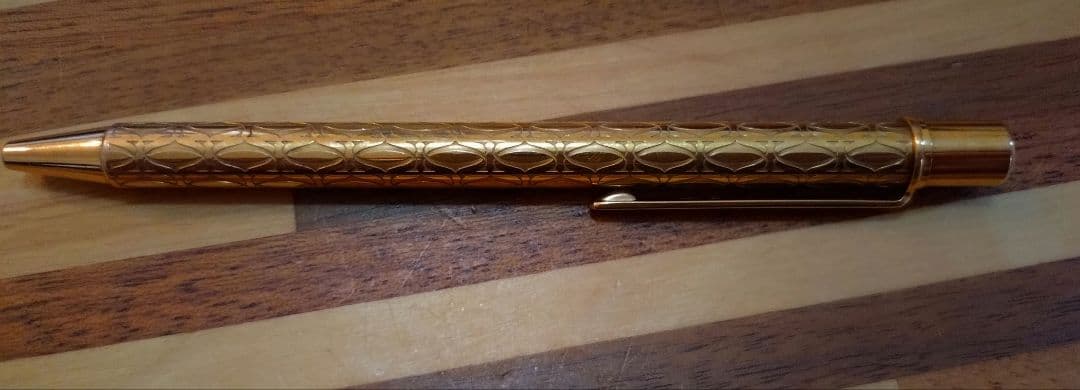 Cartier ボールペン 専用ケース付き - メルカリ