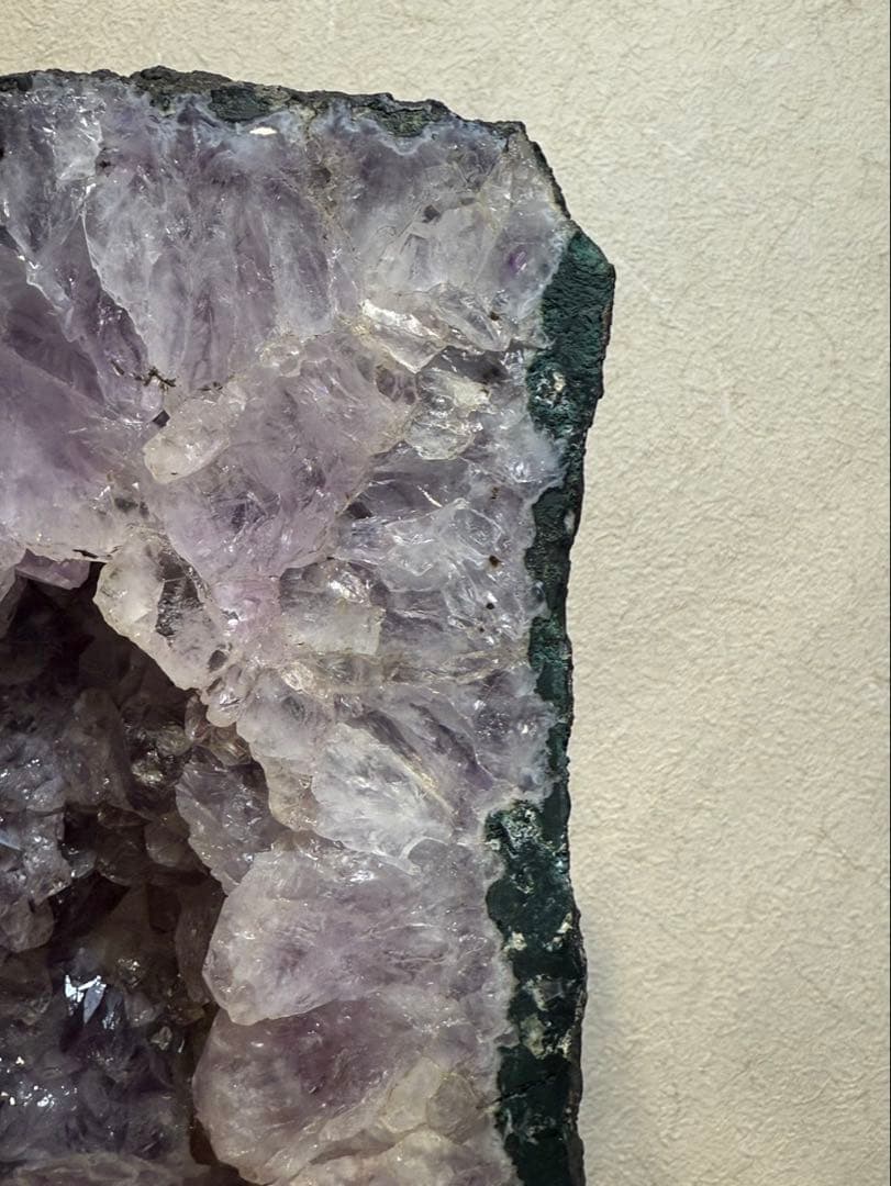 【送料込み】天然石★アメジストドーム　紫水晶　8.5kg 高さ27cm 鉱物