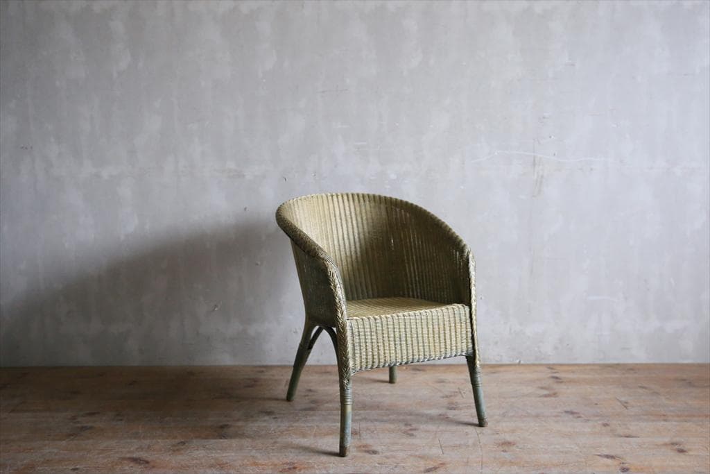 英国アンティークロイドルームチェア/椅子イス/アームソファ/ガーデン(81-27 アンティークのおしゃれなパーソナルチェア、イギリスのロイドルーム