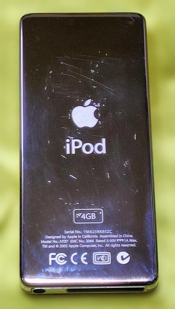 ジャンク扱い Apple ipod nano・touch2台・ipad mini