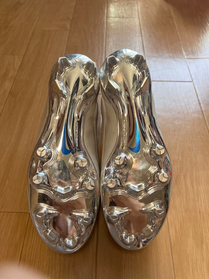 レジェンド9エリートFG MI 24.5cm