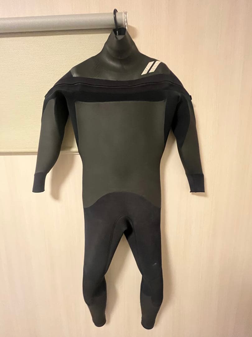 HOTLINE セミドライ　 グレー/ブラック 2018年/2019年 HOTLINE ホットライン ウェットスーツ セミドライ