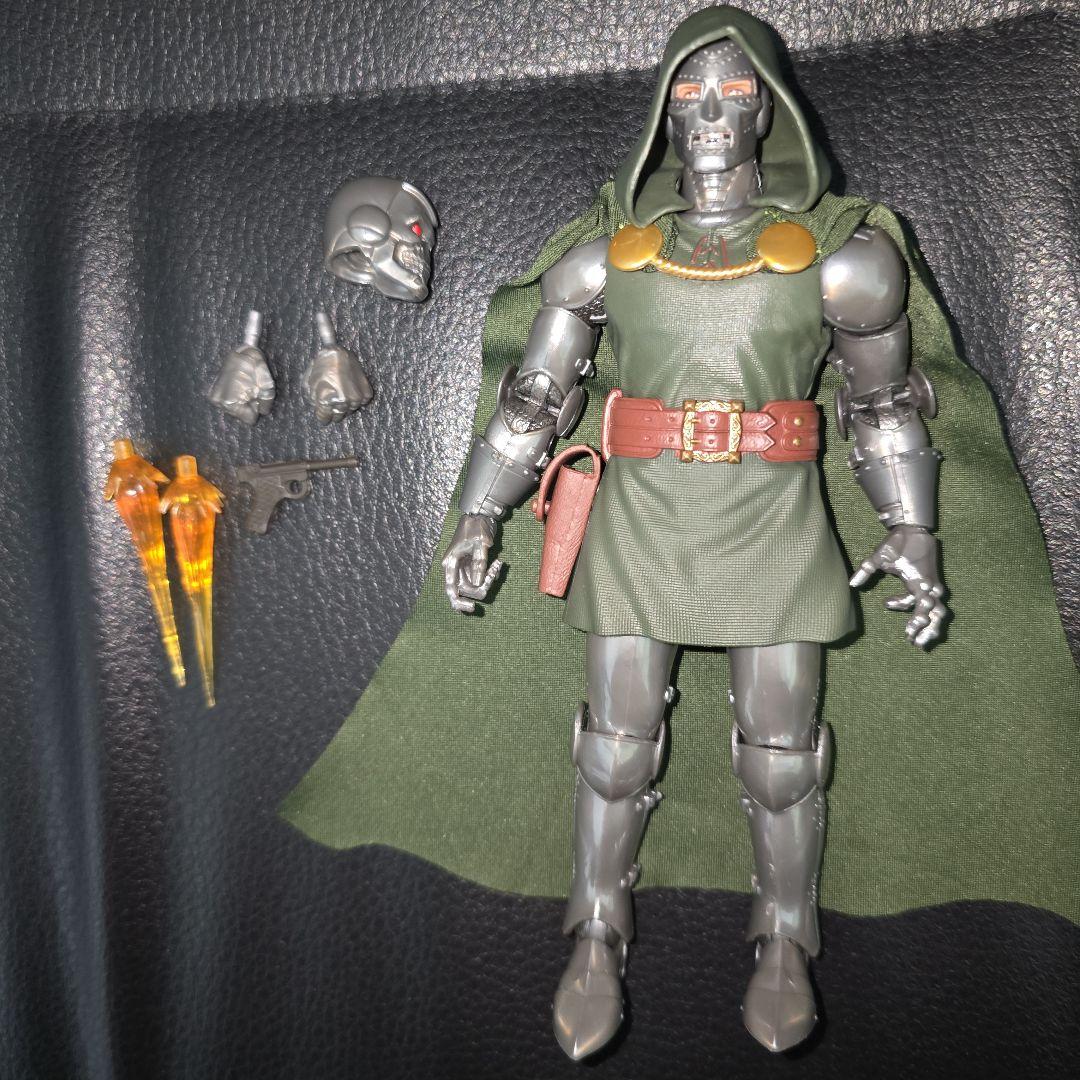 マーベルレジェンド ドクター・ドゥーム カバル 3パック Amazon.co.jp: マーベル レジェンドシリーズ カバール、85周年記念