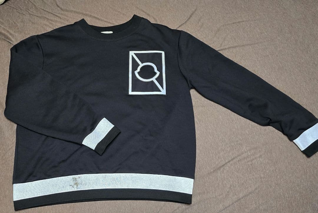 MONCLER 黒 ロゴ入り トレーナー MONCLER（モンクレール） ロゴプリント スウェットシャツ トレーナー
