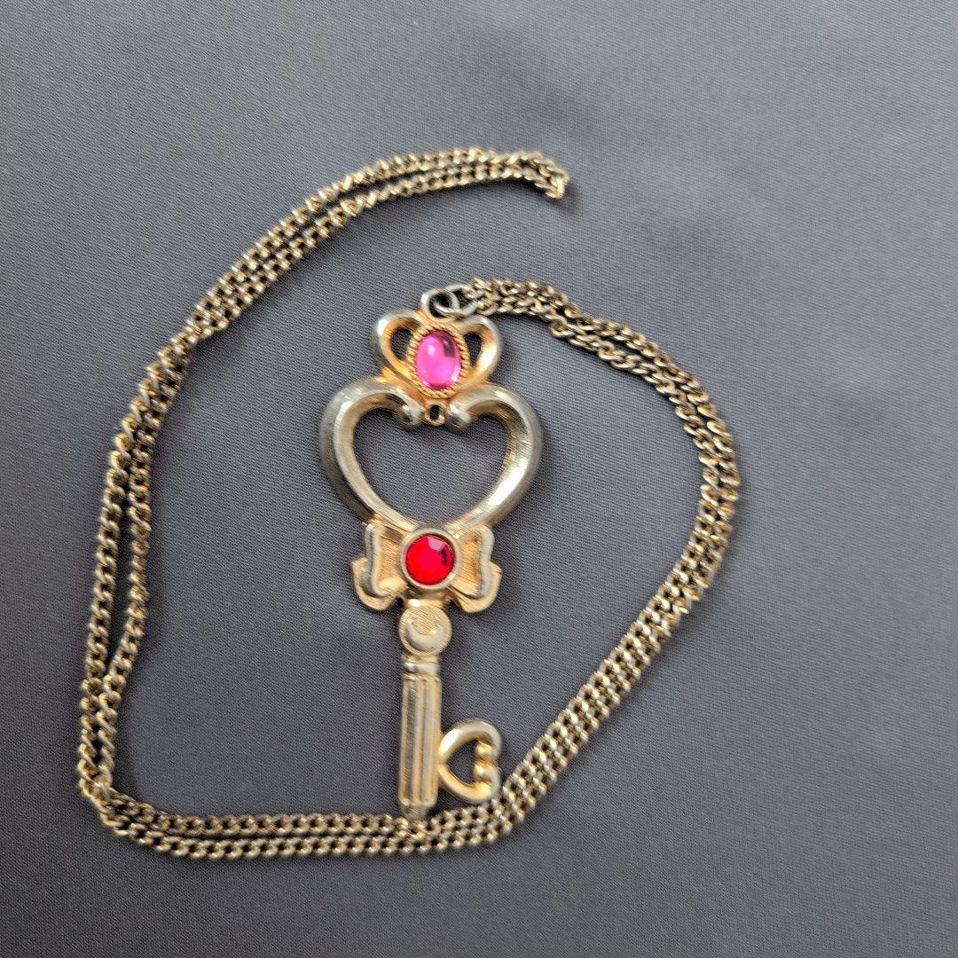 美少女戦士セーラームーン　　時空の鍵　ネックレス 美少女戦士セーラームーン 時空の鍵ネックレス | 美少女戦士