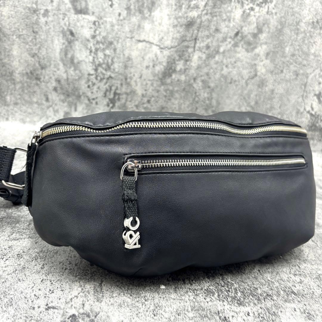 ✨️未使用級✨A.P.C. アーペーセー ボディバッグ ウエストバッグ レザー A.P.C.（アーペーセー） APC A.P.C. ボディバッグ sac ceinture nino