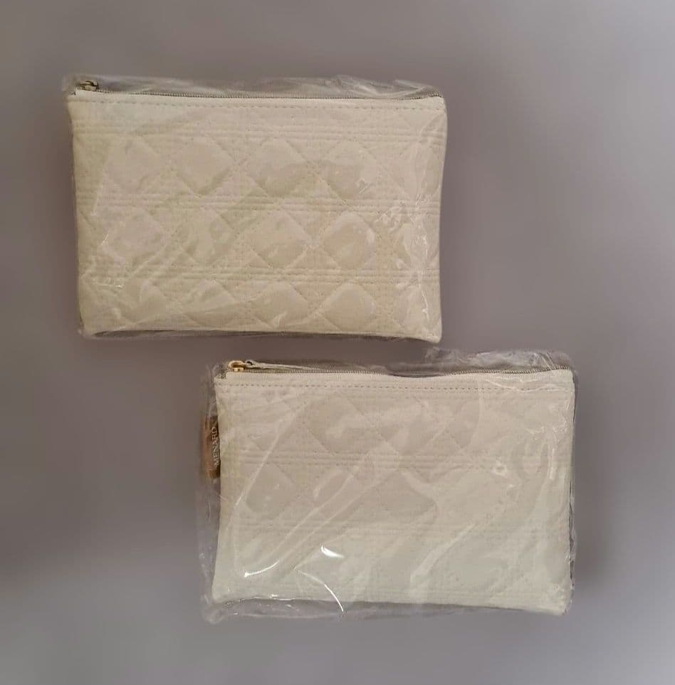 メナード フェアルーセント ミニボトルセット 2個セット - メルカリ