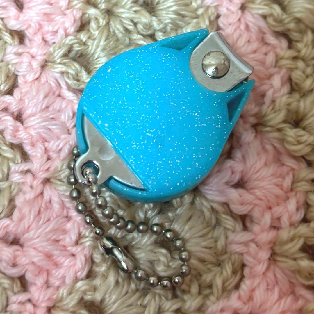 キティ ボールチェーンストラップ レトロ 爪切り 鏡付き 2000年 - メルカリ