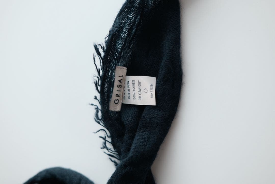 GRISAL 100%カシミアストール/ネイビー - メルカリ