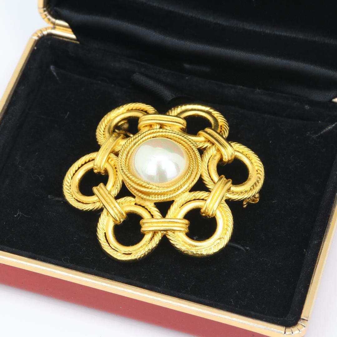 CELINE セリーヌ フラワーデザイン ブローチ フェイクパール ヴィンテージ dandelion-onlineshop_01-060621-49