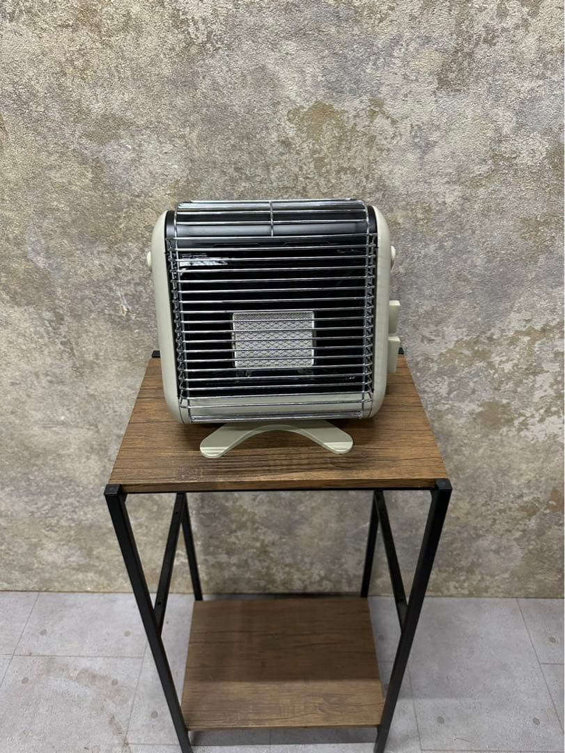 Iwatani イワタニ カセットガスストーブ ヒーター ポータブル カセットガスストーブ ポータブルタイプ マイ暖 ( 1台 )/ イワタニ