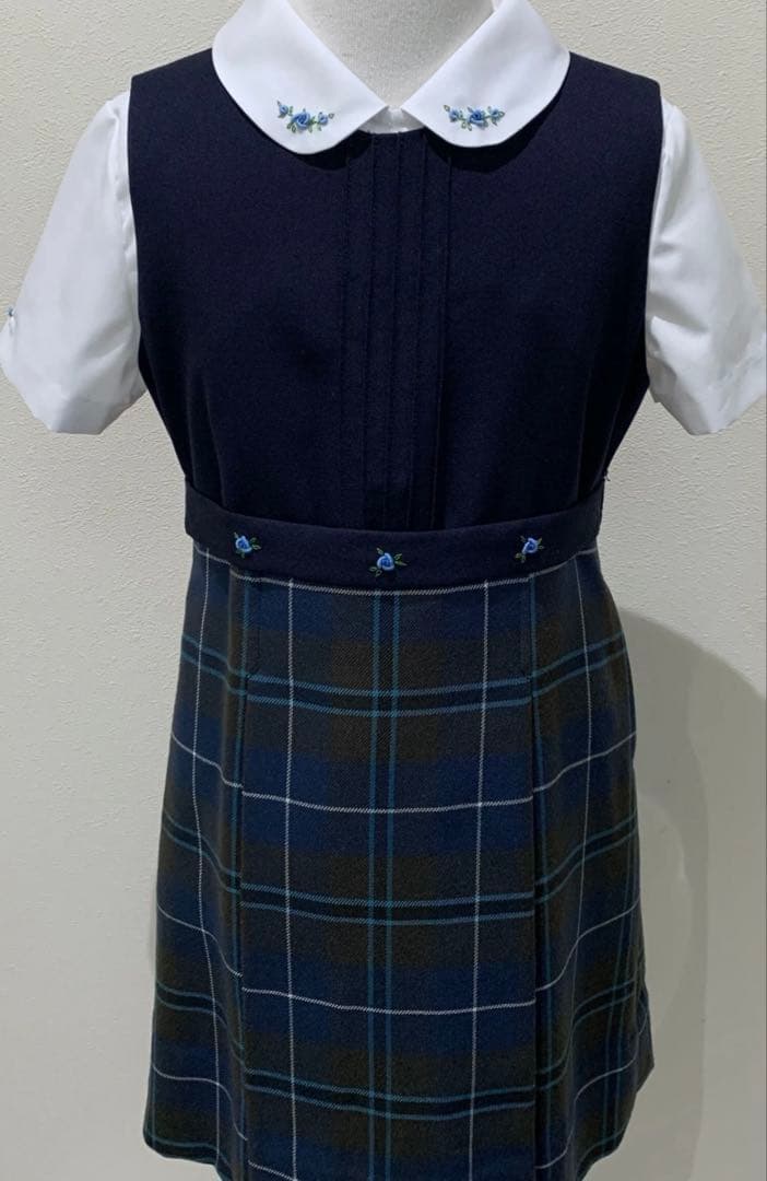 現行品　七里久美子　ジャンパースカート　新品ブラウスセット 新 発売ベビー・キッズ - 七里久美子 shichiri お受験ブラウス