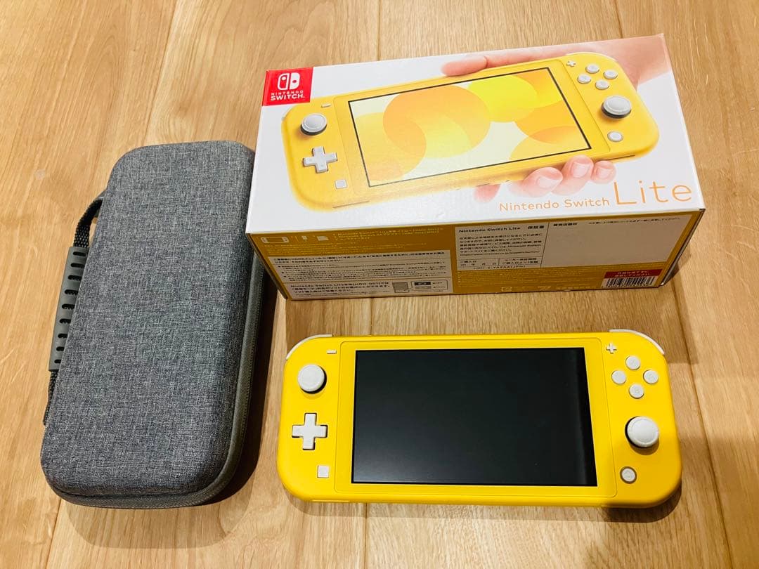 Nintendo Switch Lite イエロー 本体　ケース Amazon.com: HYPERCASE Protective Case for Nintendo Switch Lite