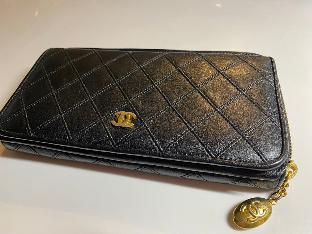 CHANEL ヴィンテージ長財布　黒 中古・古着通販】CHANEL (シャネル) 長財布 ブラック｜ブランド・古着
