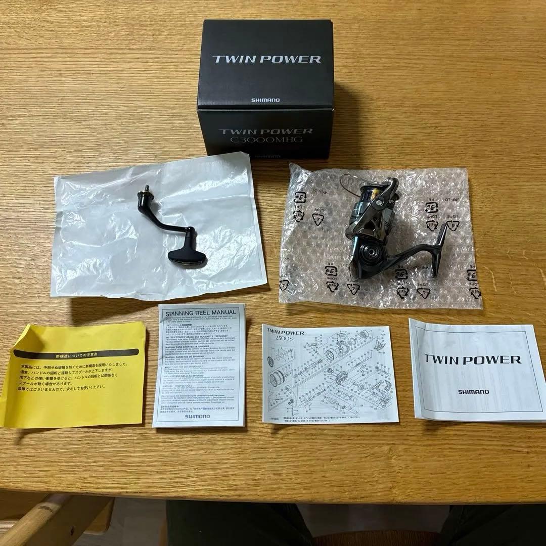 未使用　シマノ TWIN POWER C3000MHG リール シマノ ツインパワー C3000MHG (リール) 価格比較 - 価格.com