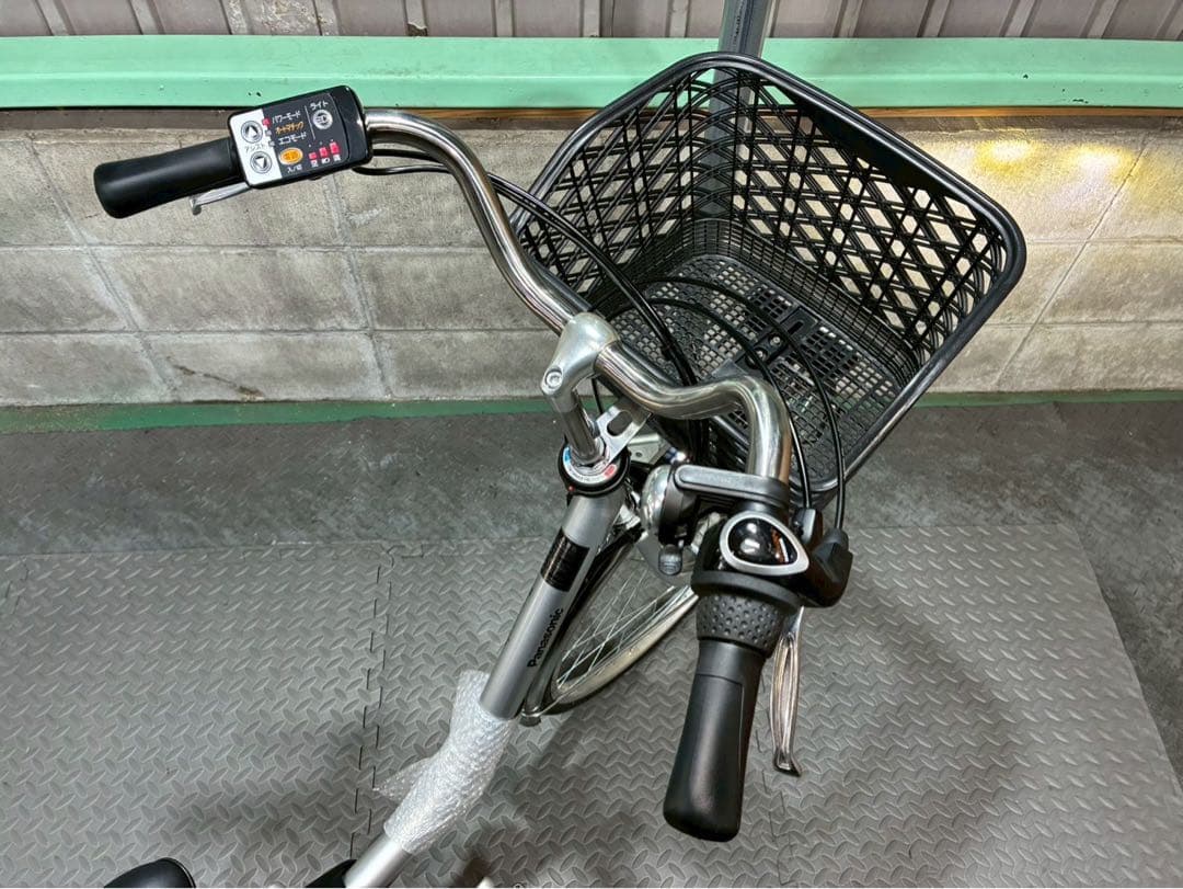 №8624 電動自転車パナソニック VIVI SV 24インチ 希少✨新古車✨