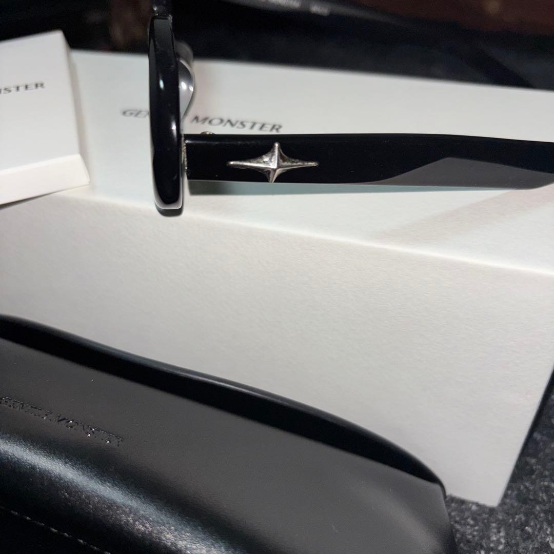 N*a様 《年末限定値下げ》GENTLE MONSTER サングラス