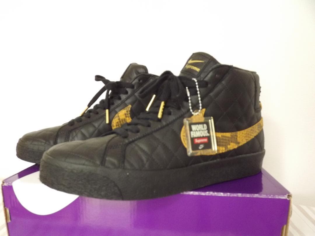supreme(シュプリーム)×NIKE SB(ブレーザーミッド) スニーカー Supreme®/Nike SB Blazer Mid – News – Supreme