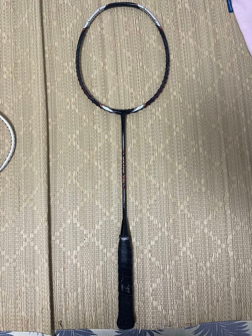 YONEX Voltric 70 バドミントン　ラケット　ボルトリック　値下げ済 Amazon | YONEX（ヨネックス）【VOLTRIC 70（ボルトリック70） VT70