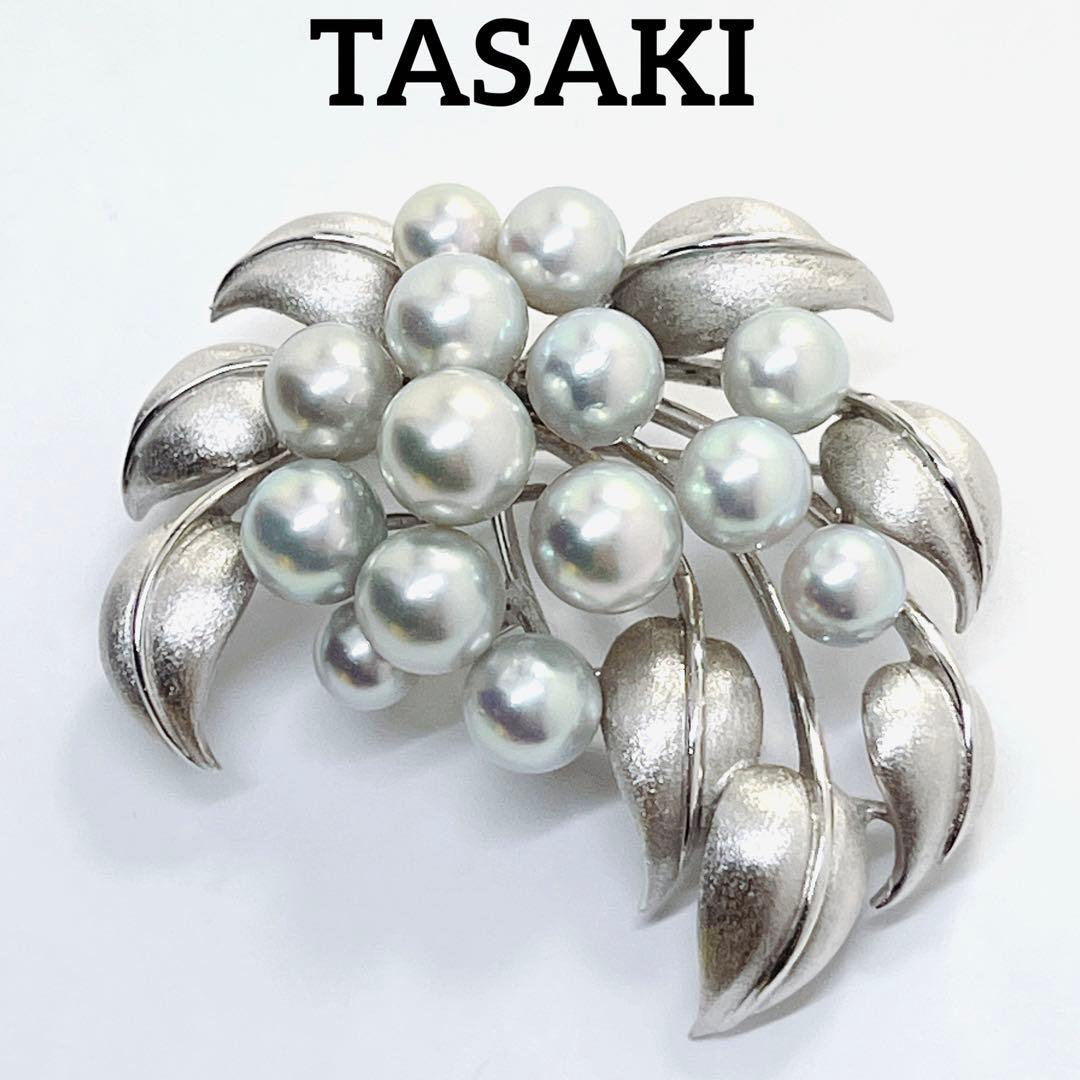 美品✨田崎真珠　TASAKI タサキ ブルーパール　ブローチ　コサージュ 美品✨TASAKI タサキ 真珠 ピンブローチ トナカイ パール シルバー