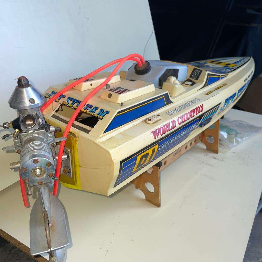 u*f様 KYOSHO WORLD CHAMPION ラジコンボート Kyosho Mini-Z Formula Boat series released around 2005 - YouTube