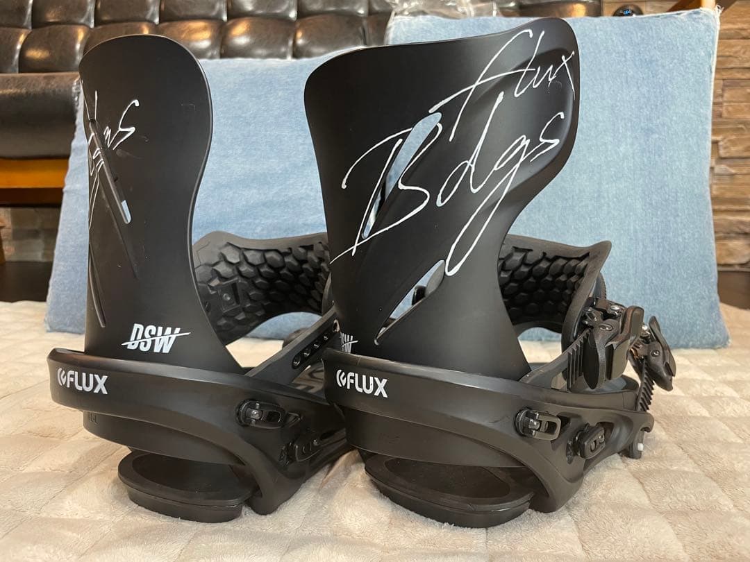 FLUX DSW ビンディング ブラック18-19美品Mサイズ フラックス（FLUX）【DSW】 18-19モデル カラー：BLACK | 横浜