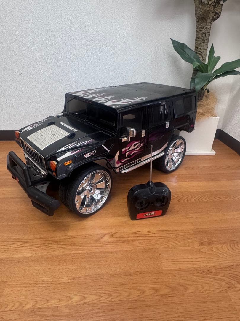 NIKKO ラジコン HUMMER H2＋プロ製作カスタム充電器付き NIKKO ラジコン HUMMER H2＋プロ製作カスタム充電器付き NIKKO