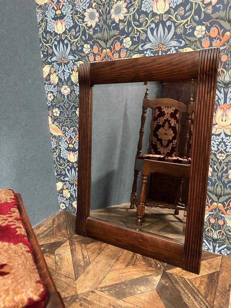 壁掛鏡 ウォールミラー インテリア アンティーク 昭和レトロ 木製 ビンテージ 楽天市場】ウォールミラー 44.5×52.5cm ヴィンテージ 古木材