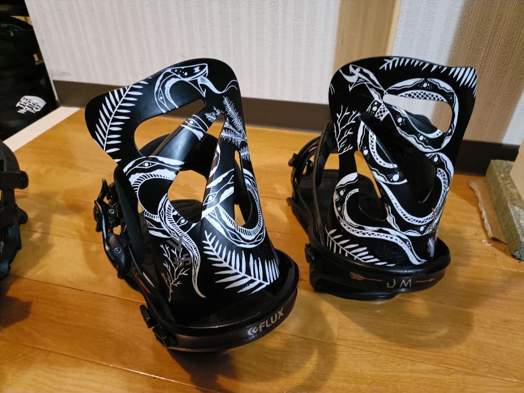 FLUX スノーボードビンディング DS 29_1_charcoal_bs-1_1160x.png?v