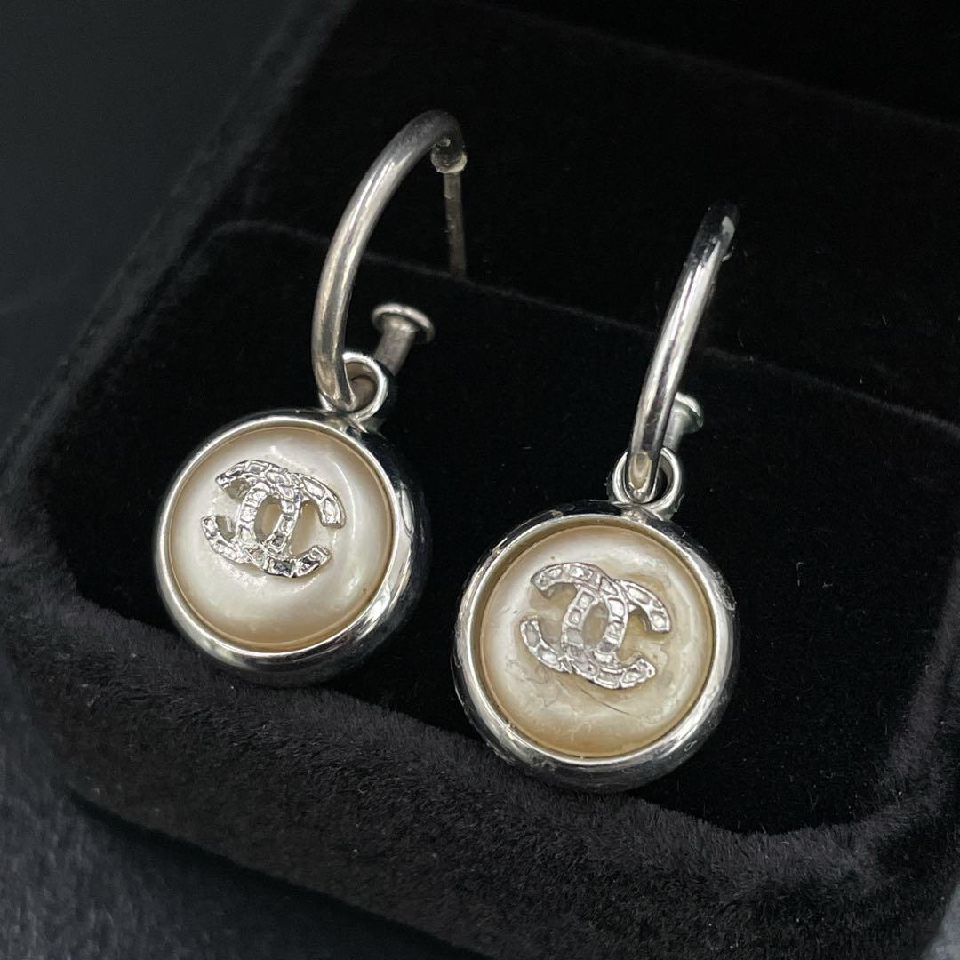 オールド　シャネル　ピアス　ココマーク フェイクパール　シルバー　イヤリング 並品】CHANEL ココマーク×フェイクパールピアス シルバー ヴィンテージ