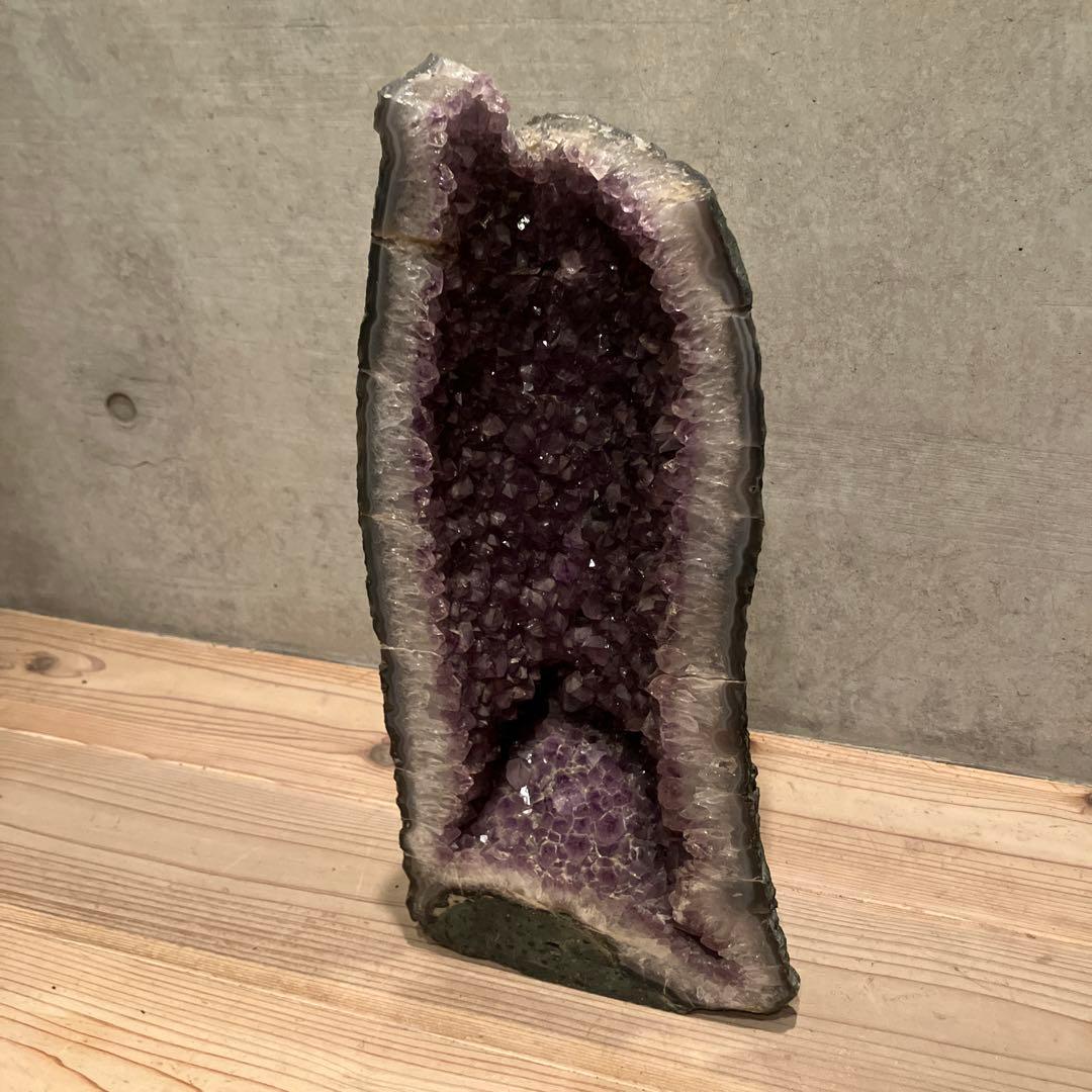 アメジストドーム　17kg 置物 オブジェ 運 風水 水晶 原石 置物 紫水晶 楽天市場】天然 紫水晶 特大 アメジスト ドーム 原石 大きい