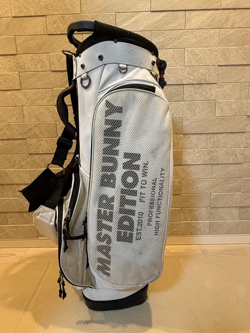 MASTER BUNNY EDITION スタンドバッグ ヘッドカバー2個付き - ゴルフ