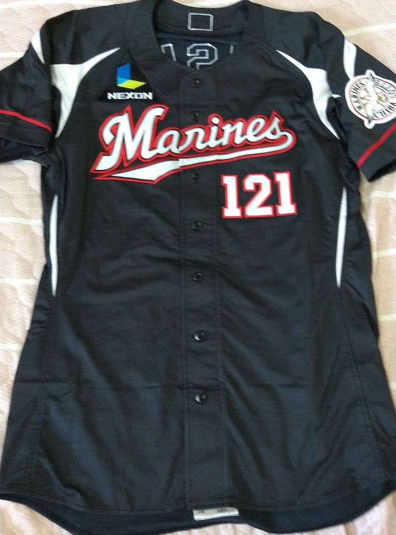 千葉ロッテ・岸敬祐実使用ユニフォーム 千葉ロッテ・岸敬祐実使用ユニフォーム 【公式通販】