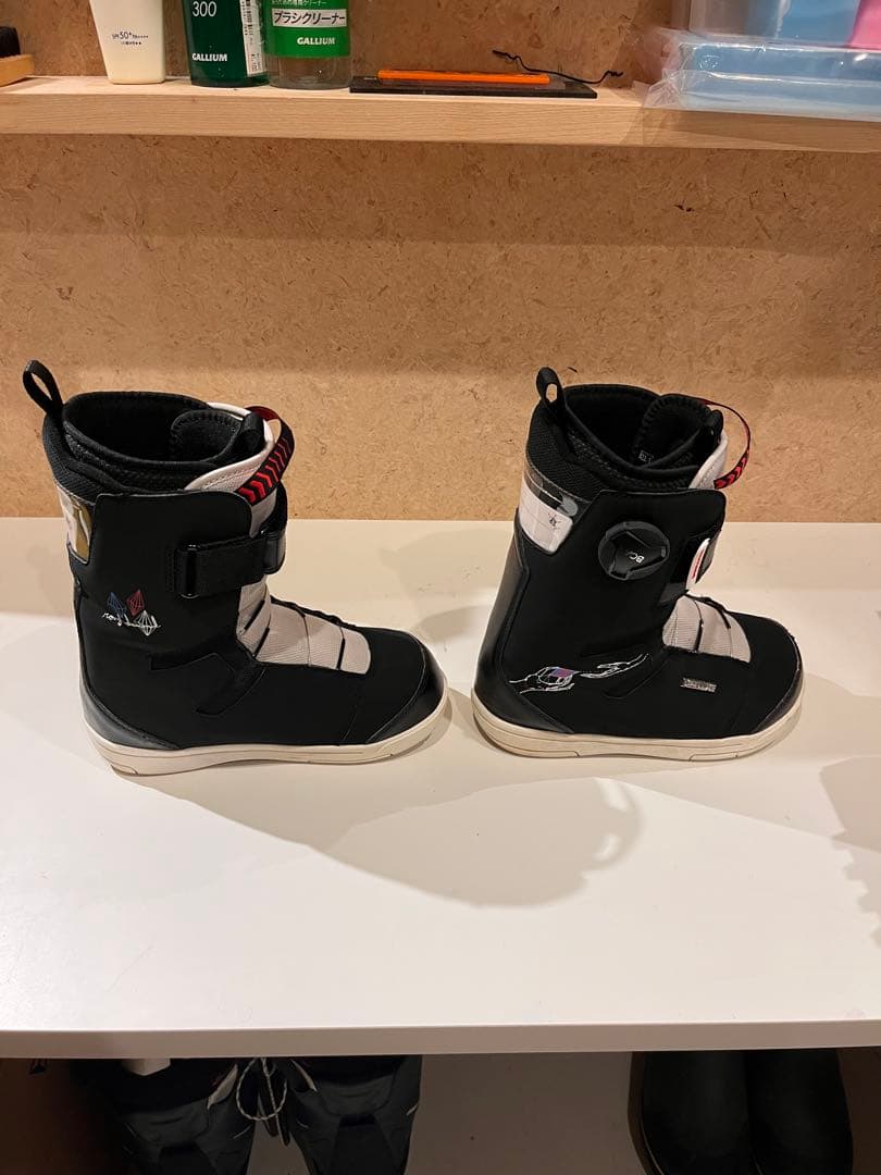 DEELUXE スノボーブーツ 22.5cm