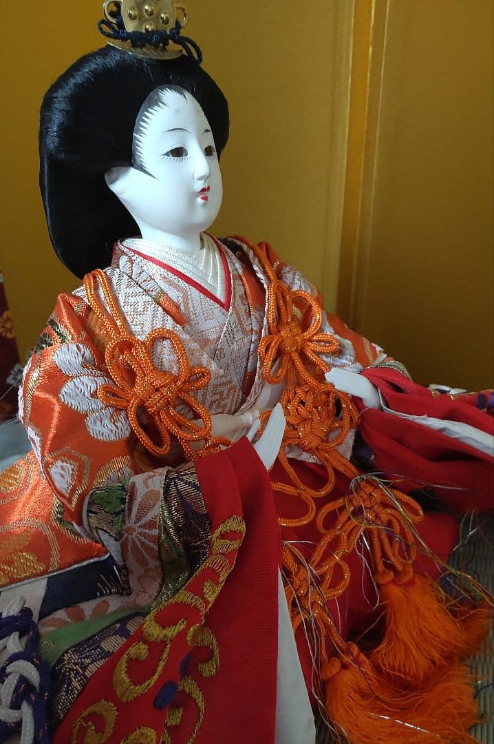 50年前 七段飾りのお雛様(上だけ) 昭和レトロ 内裏雛 金屏風 台座