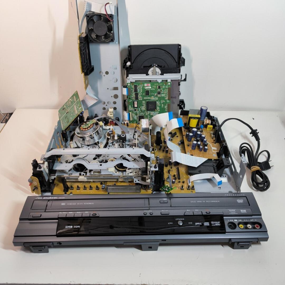 DXアンテナ DXR160V ビデオ一体型DVDレコーダー ダビング機能 - メルカリ