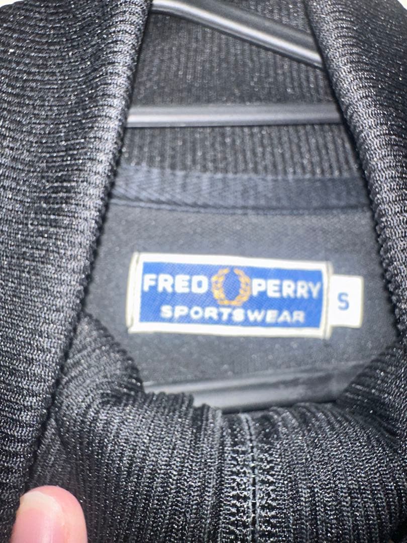 King Gnu新井和樹着用 フレッドペリー - メルカリ