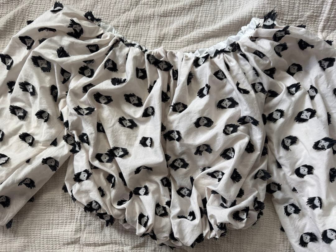 cygne オフショルジャガードブラウス Daniele 新品未使用 cygne オフショルジャガードブラウス Daniele 新品未使用