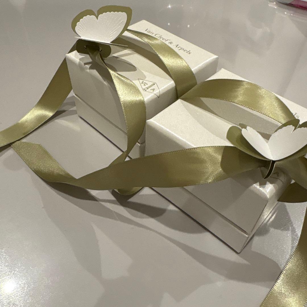 ヴァンクリ 空箱2つ - メルカリ