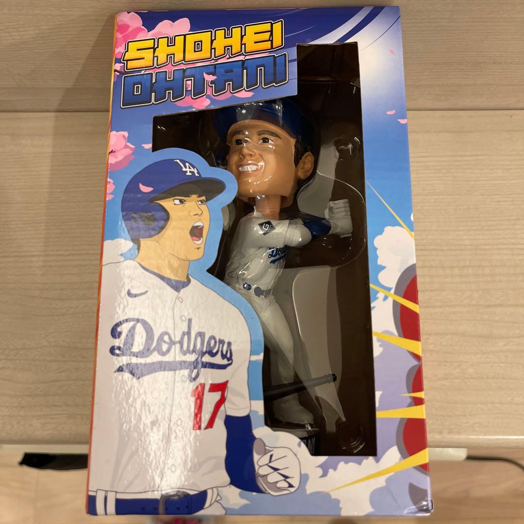 送料込未開封　大谷翔平ボブルヘッド人形 Funko 送料無料 超希少！ 大谷翔平 超特大90cm FOCO BIGボブルヘッド