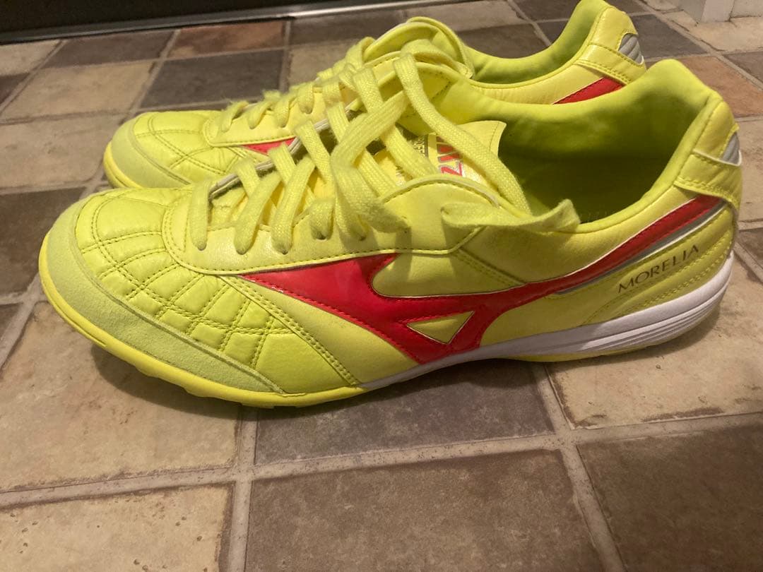 ミズノ モレリア サラ ジャパン TF 26.0cm
